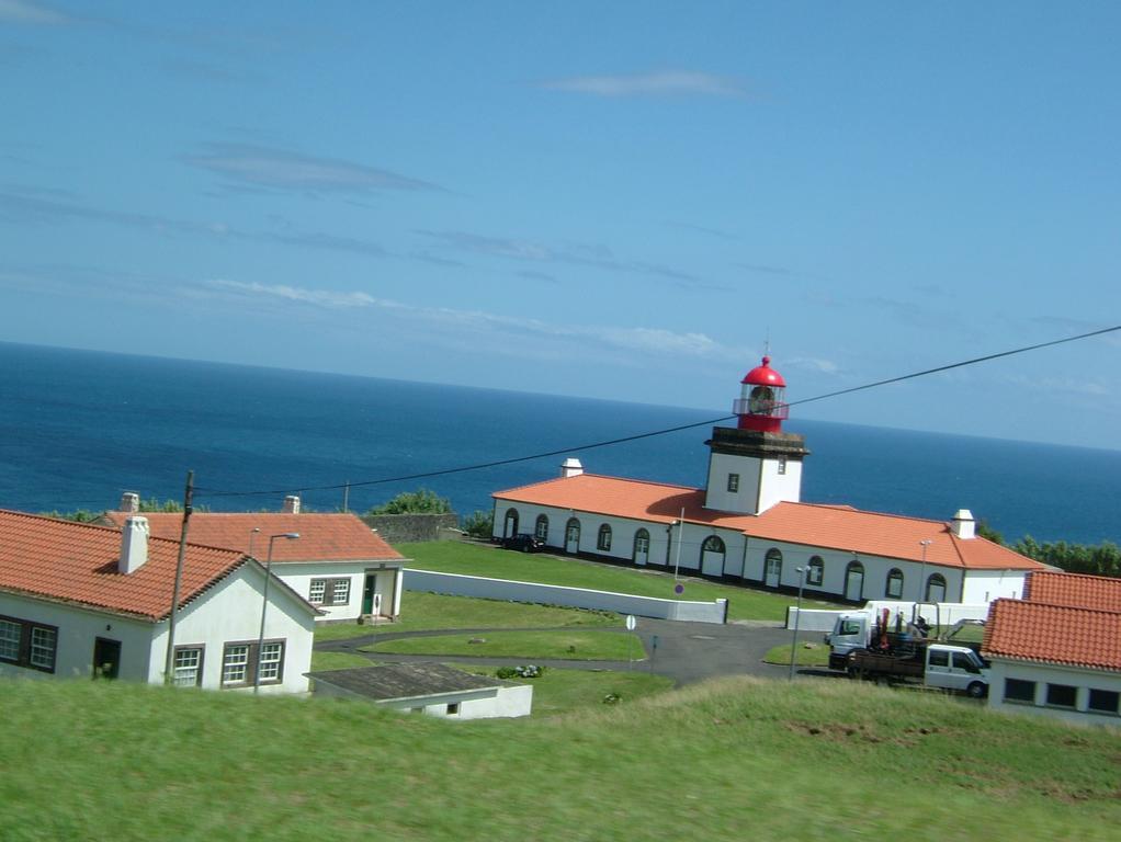 Moradias Estacao Radio Naval , Moradia Vila Do Porto Lajes das Flores 外观 照片